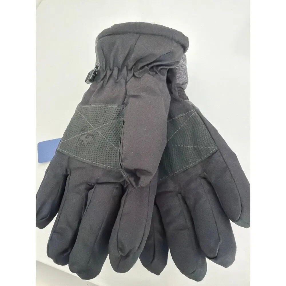 Thinsulated Insulation black gloves